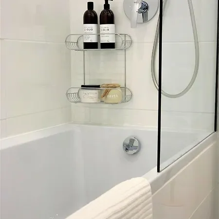 W Słupsku Z Klimatyzacją Balkonem Parkingiem Apartament